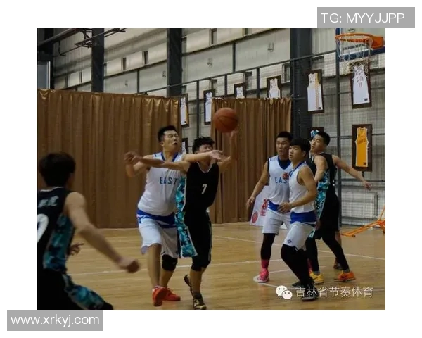 西安篮球队的节奏揭秘：激情与技巧交织的赛场故事