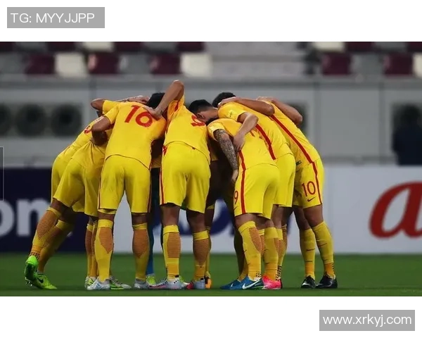 张娜专访：从绿茵场到人生舞台的足球旅程回顾与展望